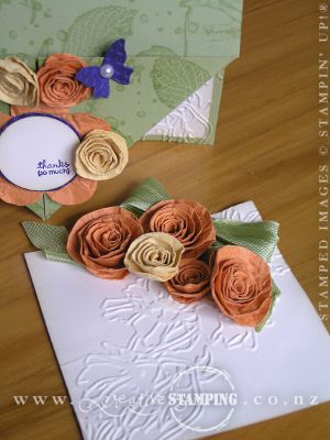 Rolled Roses Diamond Pocket Card