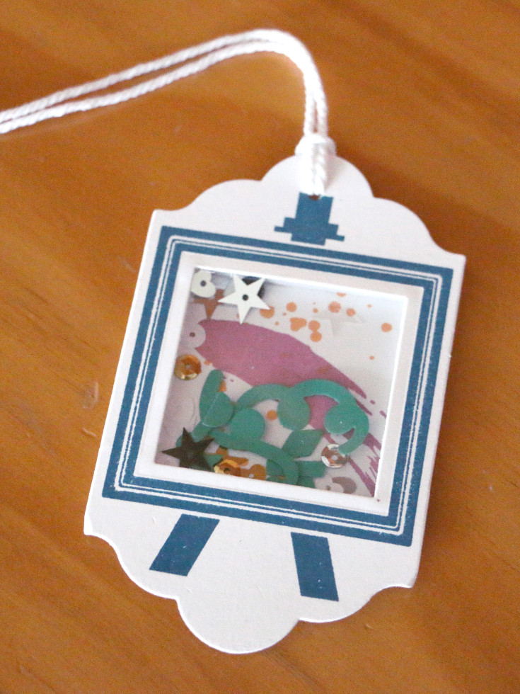Painter's Palette Shaker Gift Tag