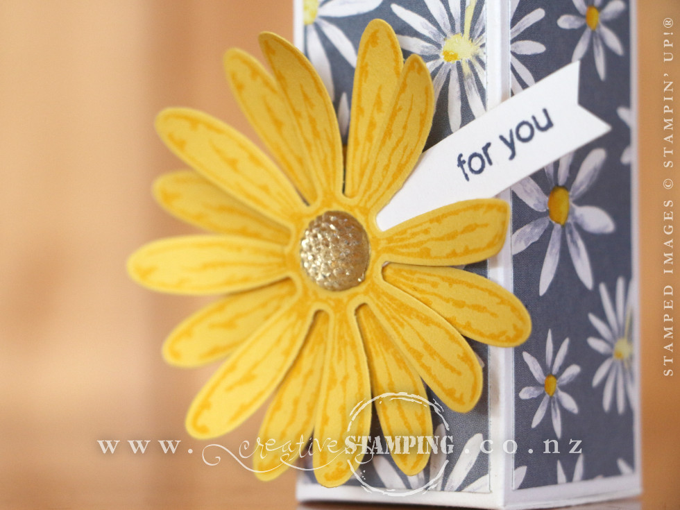 Daisy Delight Gift Box