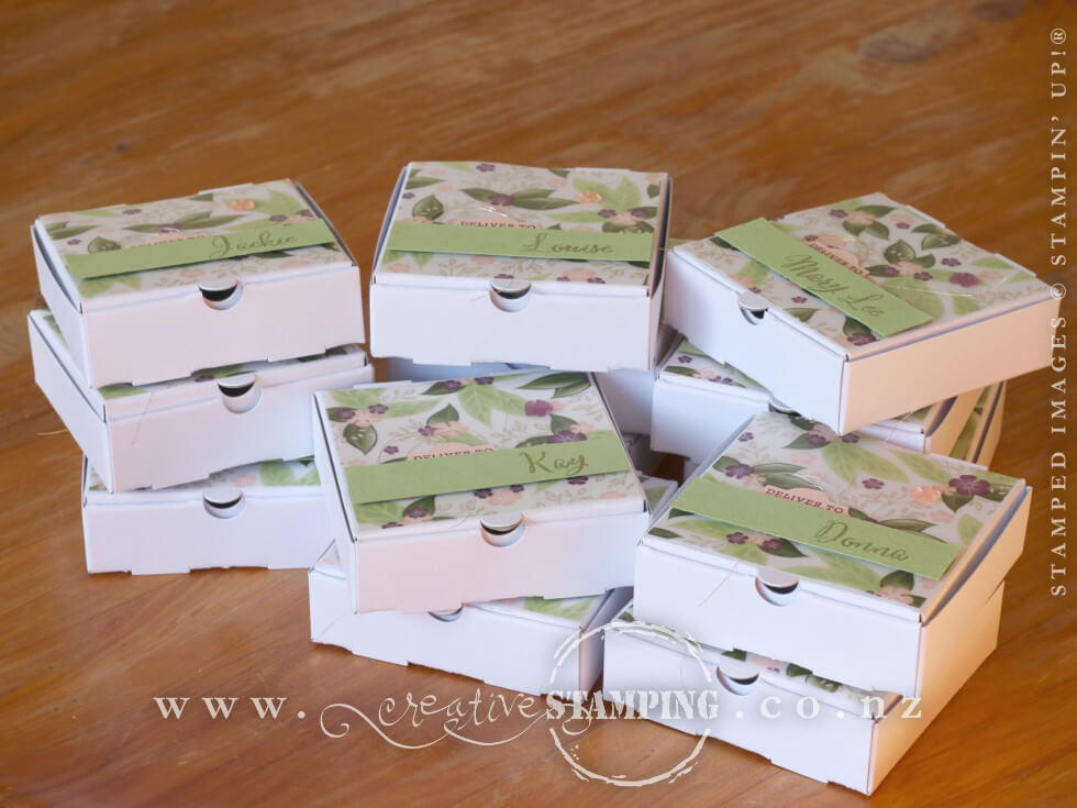 Floral Romance Pizza Gift Boxes