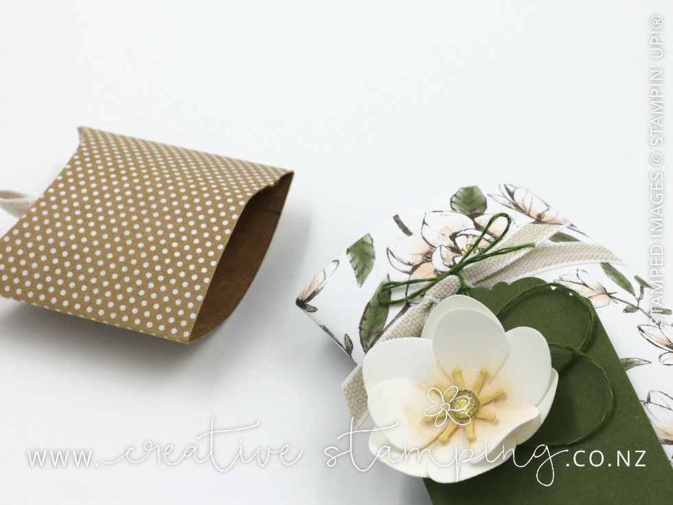 Magnolia Lane Extended Pillow Box