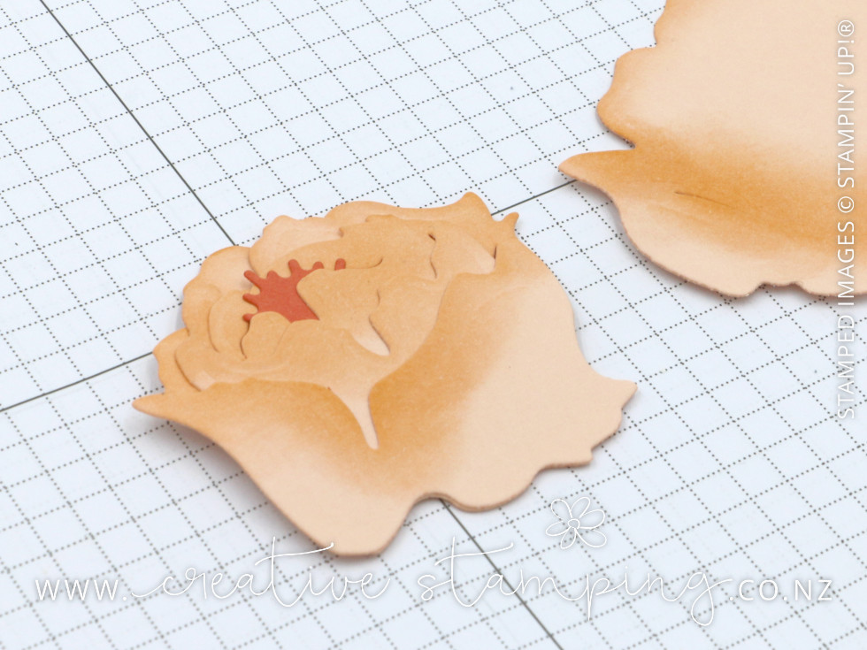 How to create a peony