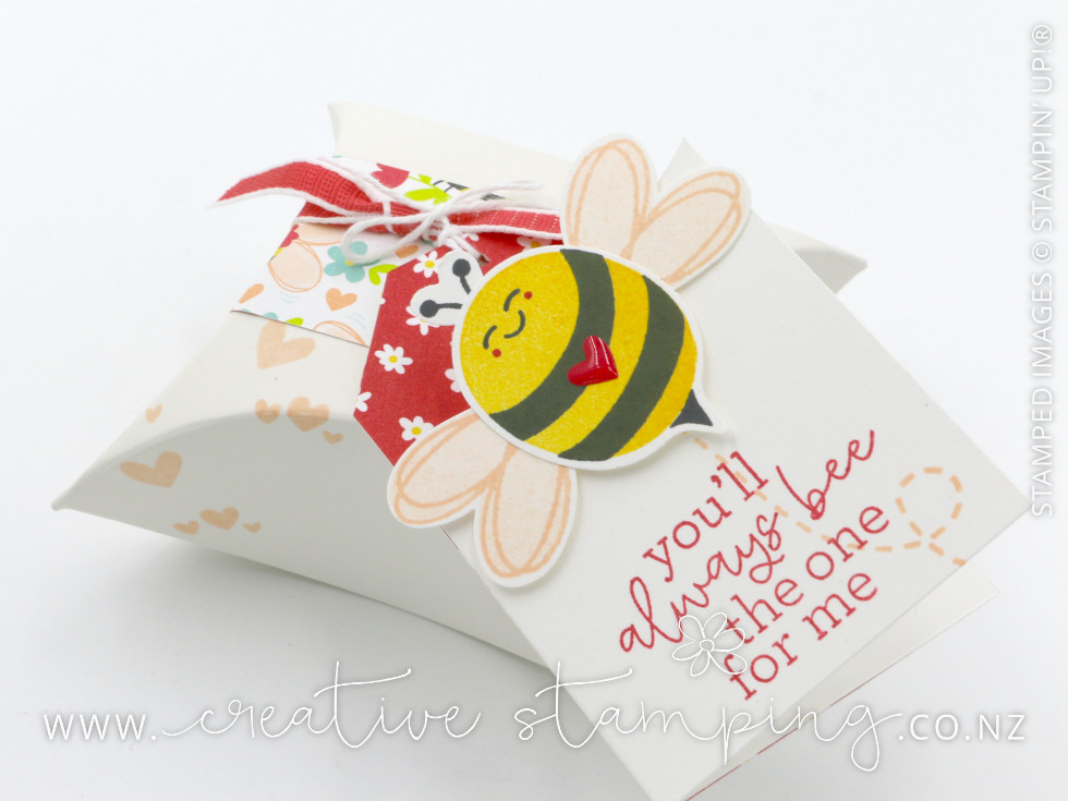 Bee My Valentine Square Pillow Box and Gift Tag Bee My Valentine Square Pillow Box and Gift Tag