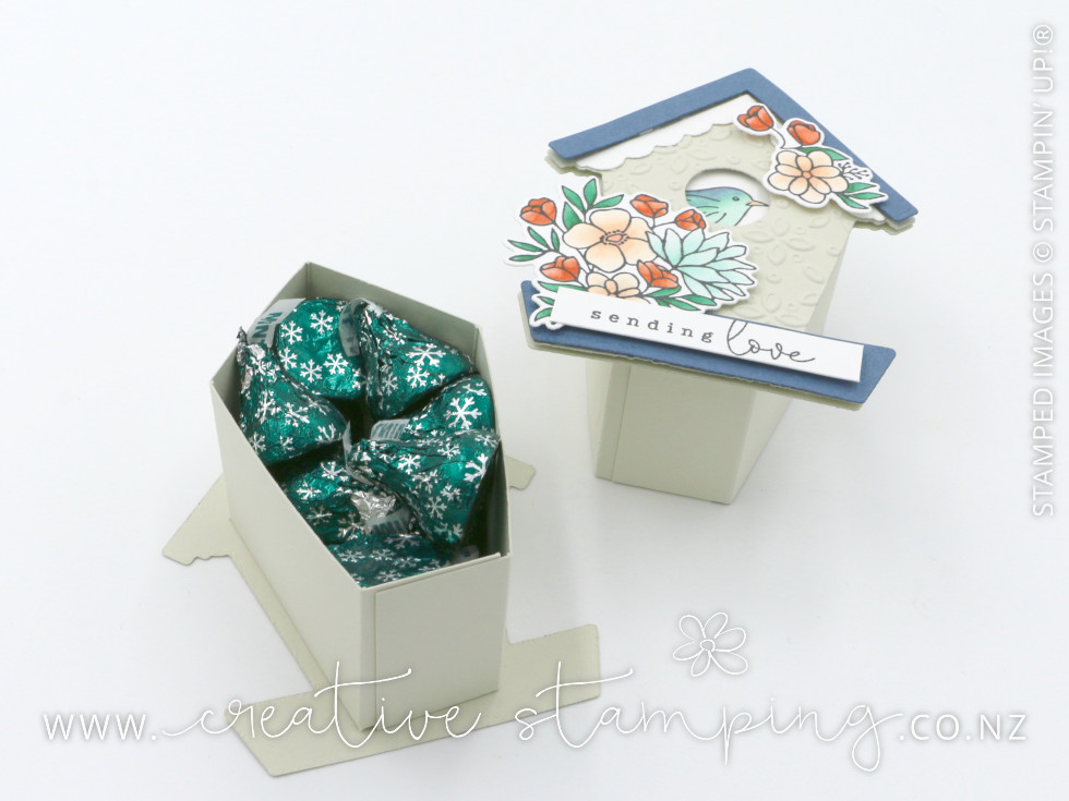 Country Birdhouse Gift Box