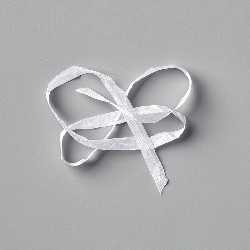 Whisper White 1/4" Crinkled Seam Binding Ribbon | Image © 2020 Stampin' Up!